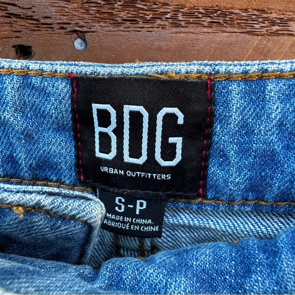BDG distressed denim skirt - Picture 3 of 4